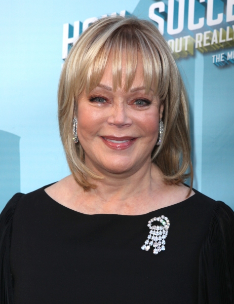 Photo Coverage: HOW TO SUCCEED Theatre Arrivals! Image