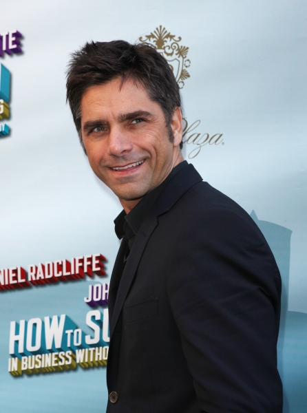 Photo Coverage: HOW TO SUCCEED Theatre Arrivals! Image