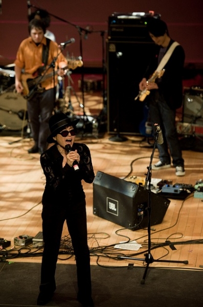 Photo Flash: Yoko Ono, Sean Lennon, & More Perform at Miller Theatre’s Benefit for Japan Image