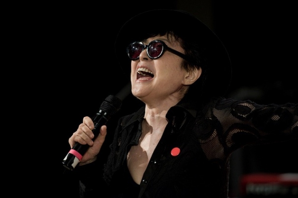 Photo Flash: Yoko Ono, Sean Lennon, & More Perform at Miller Theatre’s Benefit for Japan Image