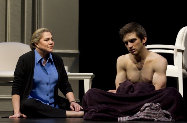 Photo Flash: Turner, Jonigkeit, Kunken in HIGH Image