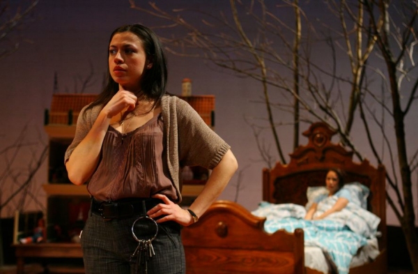 Photo Flash: Goodman Theatre's EL NOGALAR Image