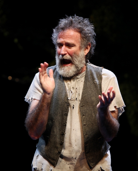 Photos: BENGAL TIGER AT THE BAGHDAD ZOO Opens on Broadway Image