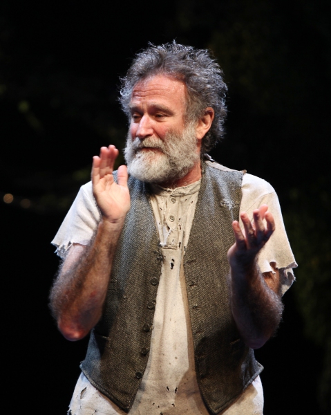 Photos: BENGAL TIGER AT THE BAGHDAD ZOO Opens on Broadway Image