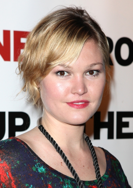 Julia Stiles attending the Off-Broadway Opening Night Party for The New Group Revival Photo