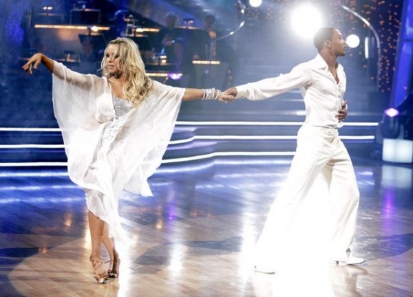 Photo Flash: DANCING WITH THE STARS' Top 10 Perform! Image