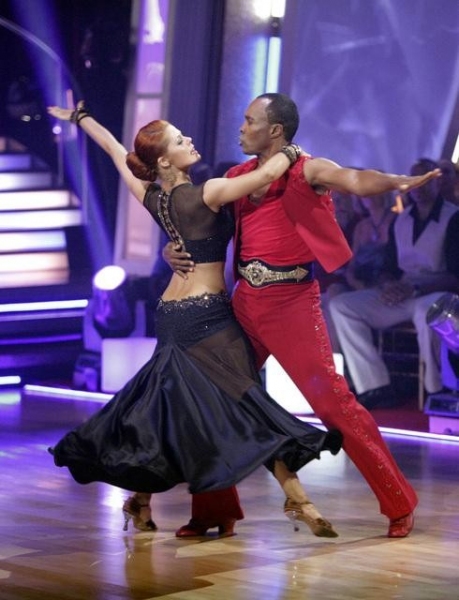 Photo Flash: DANCING WITH THE STARS' Top 10 Perform! Image