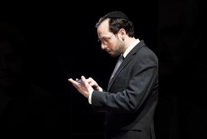 Photo Flash: First Look at THE HOLY ROSENBERGS Image
