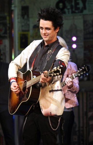 Photo Flash: Billie Joe Armstrong Returns to AMERICAN IDIOT Tonight! Image