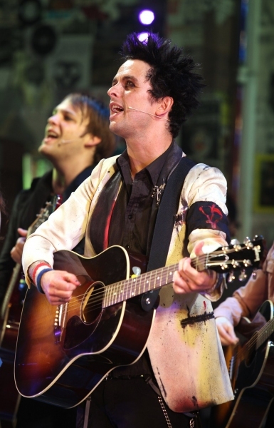Photo Flash: Billie Joe Armstrong Returns to AMERICAN IDIOT Tonight! Image