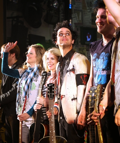 Billie Joe Armstrong and the Cast of AMERICAN IDIOT Photo