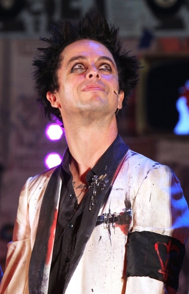 Photo Flash: Billie Joe Armstrong Returns to AMERICAN IDIOT Tonight! Image