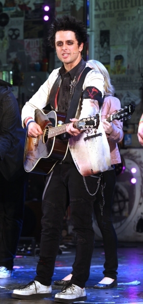 Photo Flash: Billie Joe Armstrong Returns to AMERICAN IDIOT Tonight! Image