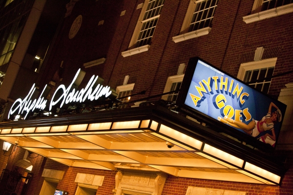 Photo Coverage: ANYTHING GOES Opening Night Curtain Call! Image