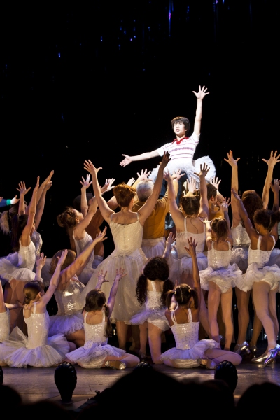 Photo Coverage: BILLY ELLIOT Celebrates 1000th Performance on Broadway! Image