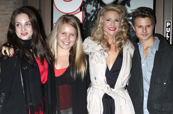 Photo Coverage: Christie Brinkley Greets Fans After Broadway Debut Image