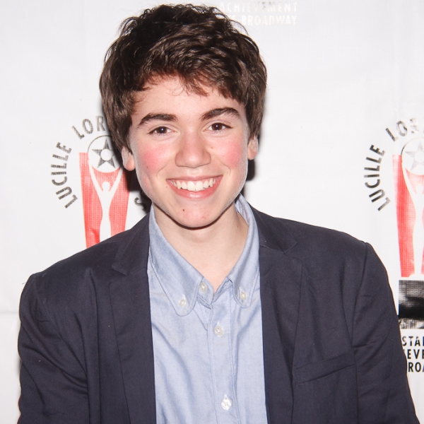 Noah Galvin Photo