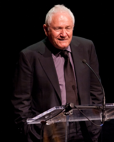 Photo Coverage: O'Hara, Rudd & More Honor Carly Simon at Our Time Gala Image