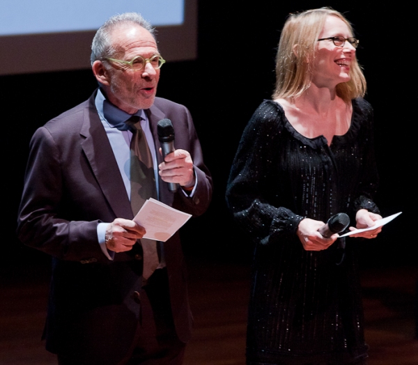 Photo Coverage: O'Hara, Rudd & More Honor Carly Simon at Our Time Gala Image