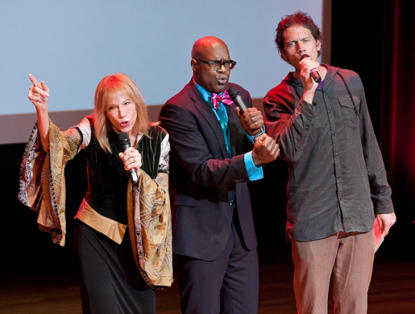 Carly Simon, Everett Bradley, and Ben Simon Photo