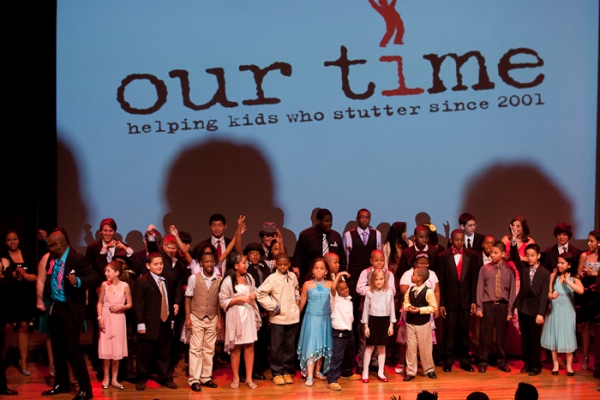 Photo Coverage: O'Hara, Rudd & More Honor Carly Simon at Our Time Gala Image