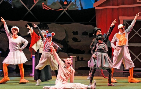 Photo Flash: Drury Lane's CHARLOTTE'S WEB Image