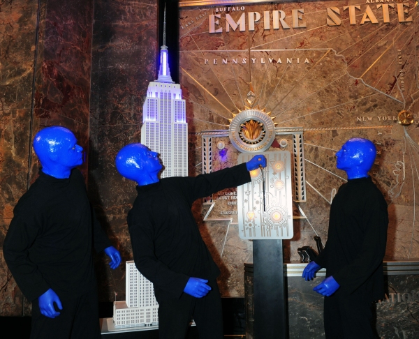 Photo Flash: Blue Man Group Lights Up Empire State Building 