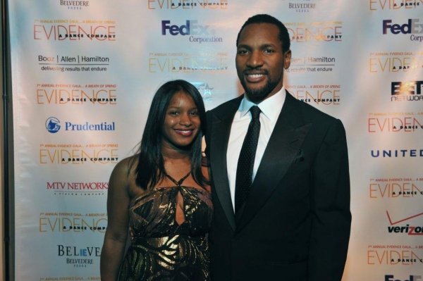 Photo Flash: 7th Annual Evidence Gala Image