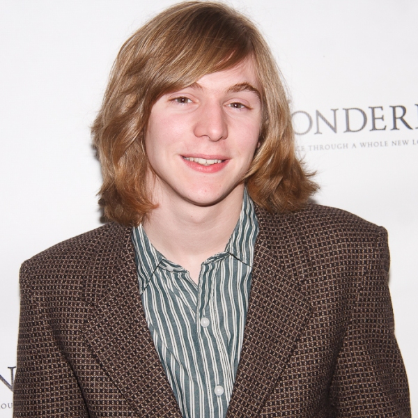 Photo Coverage: WONDERLAND on Broadway Red Carpet! Image