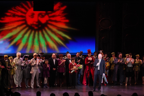 Photo Coverage: WONDERLAND Opening Night on Broadway - Curtain Call! Image