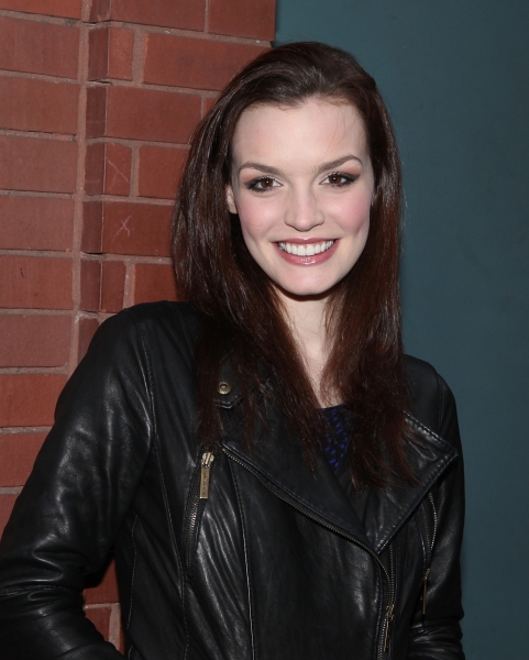 Photo Coverage: SPIDER-MAN: Turn Off the Dark Pre-Hiatus Cast at the Stage Door Image