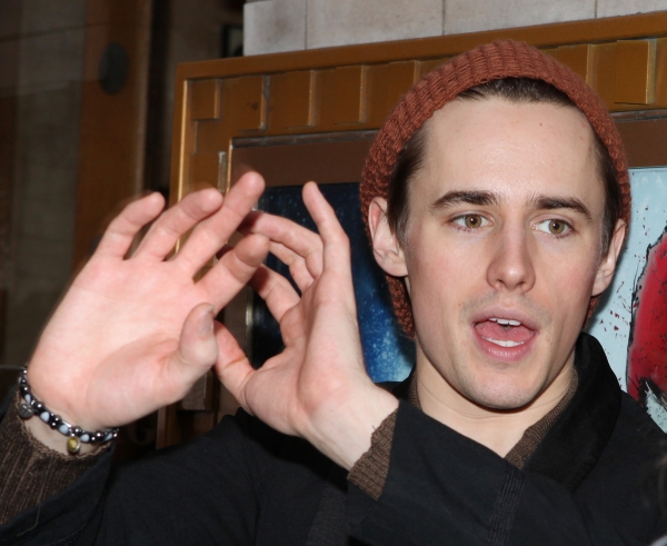 Photo Coverage: SPIDER-MAN: Turn Off the Dark Pre-Hiatus Cast at the Stage Door Image