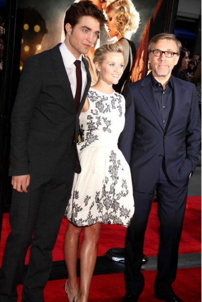 Photo Flash: WATER FOR ELEPHANTS Premieres in NYC Image
