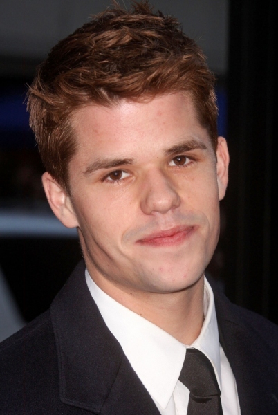 Photo Flash: WATER FOR ELEPHANTS Premieres in NYC Image