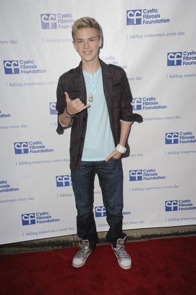 Photo Coverage: Hatcher, Cross & More Celebrate Wisteria Lane Block Party Image