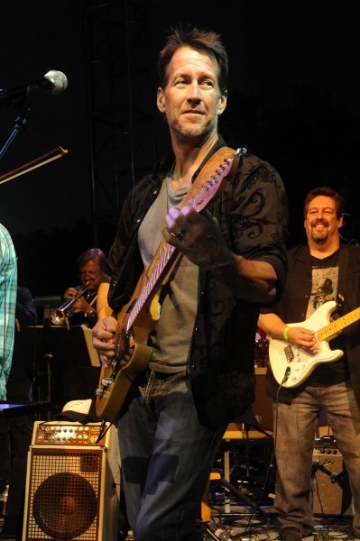 James Denton, Band From TV performs at Wisteria Lane Block Party at Universal Studios Photo