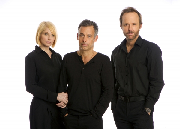 Ellen Barkin, Joe Mantello and John Benjamin Hickey  Photo