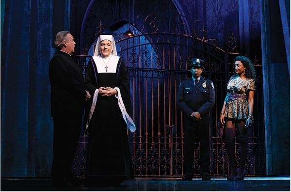 Photo Flash: SISTER ACT on Stage - New Production Shots! Image