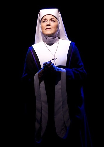 Photo Flash: SISTER ACT on Stage - New Production Shots! Image