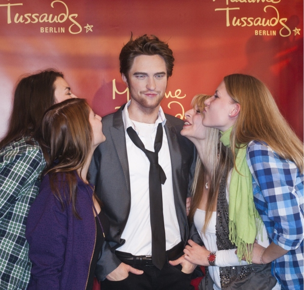 Photo Coverage: Robert Pattinson Gets Immortalized in Wax Image