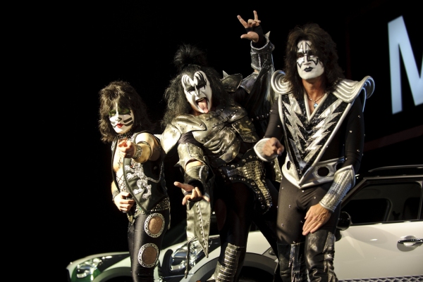 Photo Flash: Kiss Performs at the Auto Show Press Conference 