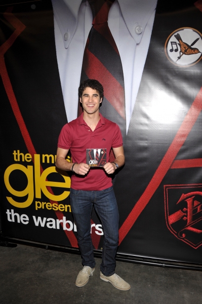 Photo Flash: Darren Criss Performs at the Grove 