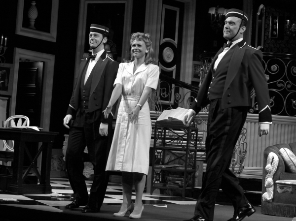 Photo Coverage: BORN YESTERDAY Opening Night Curtain Call Image
