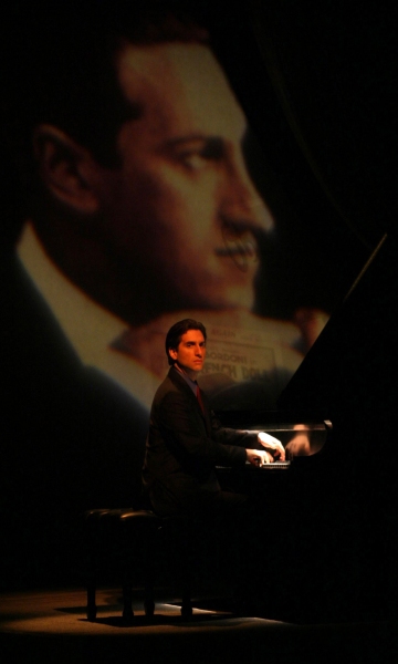 Photo Flash: Pasadena Playhouse's GEORGE GERSHWIN ALONE Image