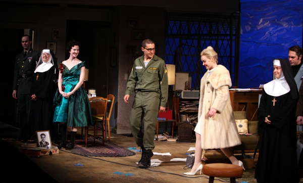 Photo Coverage: THE HOUSE OF BLUE LEAVES Curtain Call Image