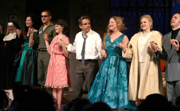 Photo Coverage: THE HOUSE OF BLUE LEAVES Curtain Call Image