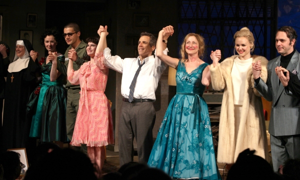 Photo Coverage: THE HOUSE OF BLUE LEAVES Curtain Call Image