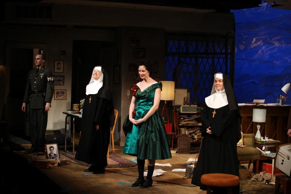 Photo Coverage: THE HOUSE OF BLUE LEAVES Curtain Call Image