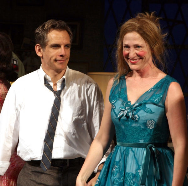 Photo Coverage: THE HOUSE OF BLUE LEAVES Curtain Call Image