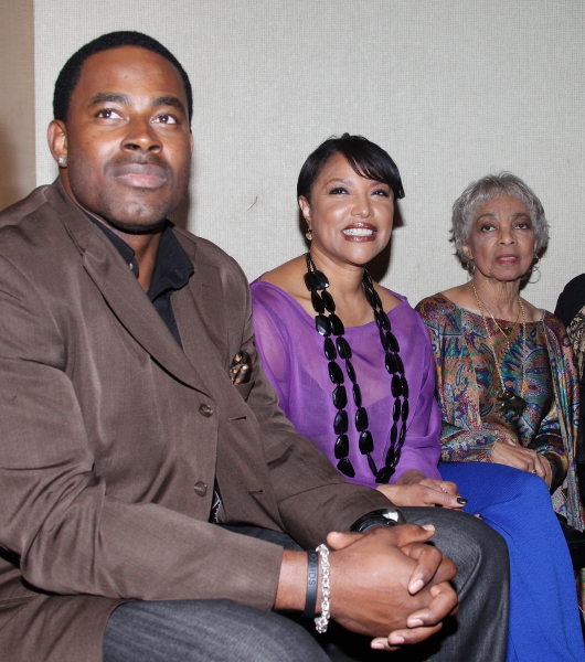 Photo Coverage: New Federal Theatre Honors Poitier, Keys et al. Press Reception Image